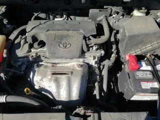 ✅ 2018 Toyota RAV4 SE • VIN: JTMJFREV0JJ228720 • Лот: 86875955. Опубликован ранее на Copart с пробегом 123 513 миль. Бесплатный доступ к архиву аукционных продаж из США и подробный отчёт об истории автомобиля на DreamBid. Изображение 13.