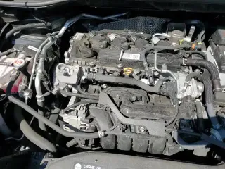 ✅ 2023 Toyota Corolla Cross XLE • VIN: 7MUDAABG2PV077982 • Лот: 64288375. Опубликован ранее на Copart с пробегом 29 550 миль. Бесплатный доступ к архиву аукционных продаж из США и подробный отчёт об истории автомобиля на DreamBid. Изображение 14.