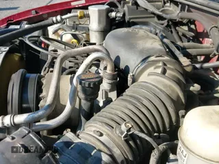 ✅ 2003 GMC Sonoma SL • VIN: 1GTDT19X938236392 • Lot: 42608684. Wystawiony na IAAI z przebiegiem 101 002 mil. Bezpłatny archiwum sprzedaży aukcyjnych z USA i szczegółowy raport historii pojazdu na DreamBid. Zdjęcie 19.