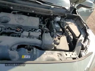 ✅ 2023 Toyota RAV4 XLE • VIN: 2T3W1RFVXPW261740 • Lot: 81931625. Wystawiony na Copart z przebiegiem 79 409 mil. Bezpłatny archiwum sprzedaży aukcyjnych z USA i szczegółowy raport historii pojazdu na DreamBid. Zdjęcie 15.