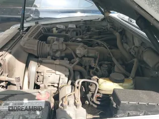 1995 Ford Explorer Eddie Bauer z VIN 1FMCU22XXSUB84913, wystawiony jako IAAI lot #42117807 z przebiegiem 277 152 mil mil oraz . Historia ofert i sprzedaży dostępna na DreamBid. Obrazek 12.