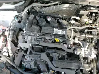 ✅ 2024 Toyota Corolla Cross XLE • VIN: 7MUDAAAGXRV089141 • Lot: 44672475. Listed on Copart with 8,519 mi. Free auction sales archive from the USA and detailed vehicle history report at DreamBid. Image 14.