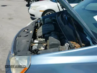 ✅ 2011 Kia Sedona EX • VIN: KNDMH4C71B6374952 • Lot: 42195015. Listed on IAAI with 381,541 mi. Free auction sales archive from the USA and detailed vehicle history report at DreamBid. Image 13.