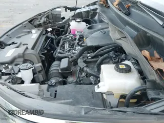 ✅ 2024 Toyota Sienna LE • VIN: 5TDKRKEC3RS202628 • Lot: 43717309. Wystawiony na IAAI z przebiegiem 50 889 mil. Bezpłatny archiwum sprzedaży aukcyjnych z USA i szczegółowy raport historii pojazdu na DreamBid. Zdjęcie 19.