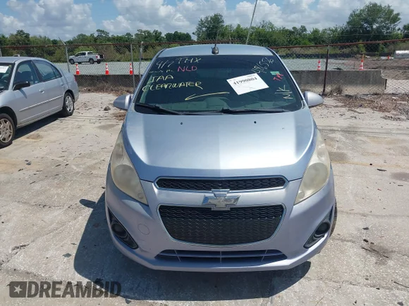 ✅ 2014 Chevrolet Spark LS • VIN: KL8CB6S92EC486556 • Lot: 41990804. Wystawiony na IAAI z przebiegiem 134 062 mil. Bezpłatny archiwum sprzedaży aukcyjnych z USA i szczegółowy raport historii pojazdu na DreamBid. Zdjęcie 6.