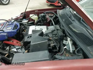 2001 Toyota Highlander с VIN JTEHF21A610014695, выставлен на аукционе IAAI как лот 42611815 с пробегом 211 433 миль миль и . История ставок и продаж доступна на DreamBid. Изображение 14.