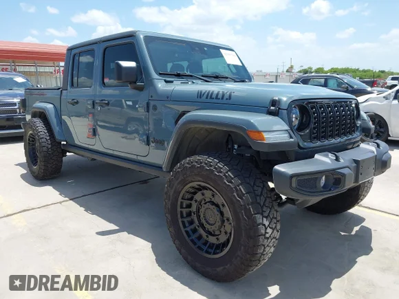 ✅ 2024 Jeep Gladiator Sport S • VIN: 1C6HJTAG9RL126809 • Лот: 42699704. Опубликован ранее на IAAI с пробегом 8 592 миль. Бесплатный доступ к архиву аукционных продаж из США и подробный отчёт об истории автомобиля на DreamBid. Изображение 1.