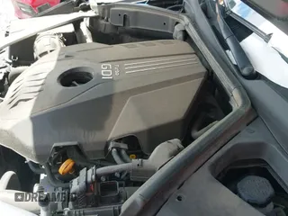 ✅ 2021 Genesis G70 2.0T • VIN: KMTG34LA9MU066824 • Lot: 42761078. Listed on IAAI with 48,108 mi. Free auction sales archive from the USA and detailed vehicle history report at DreamBid. Image 18.