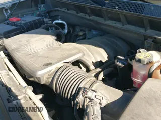 ✅ 2019 Chevrolet Silverado 1500 LT Trail Boss • VIN: 3GCPYFEDXKG202543 • Lot: 42712292. Wystawiony na IAAI z przebiegiem 125 697 mil. Bezpłatny archiwum sprzedaży aukcyjnych z USA i szczegółowy raport historii pojazdu na DreamBid. Zdjęcie 20.