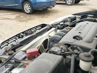 ✅ 2005 Toyota Corolla S • VIN: 2T1BR32E55C430290 • Lot: 43558412. Listed on IAAI with 173,149 mi. Free auction sales archive from the USA and detailed vehicle history report at DreamBid. Image 19.