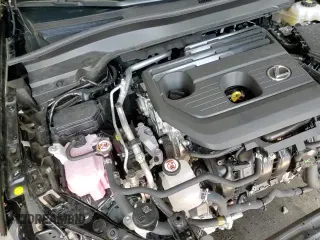 ✅ 2025 Lexus UX 300h • VIN: JTHUCJDH9S2001166 • Lot: 61778615. Wystawiony na Copart z przebiegiem 5 921 mil. Bezpłatny archiwum sprzedaży aukcyjnych z USA i szczegółowy raport historii pojazdu na DreamBid. Zdjęcie 14.