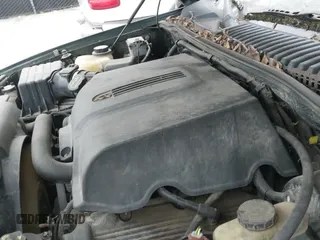 ✅ 2002 Ford Explorer Eddie Bauer • VIN: 1FMZU74W22ZC19782 • Lot: 40931485. Wystawiony na IAAI z przebiegiem 109 160 mil. Bezpłatny archiwum sprzedaży aukcyjnych z USA i szczegółowy raport historii pojazdu na DreamBid. Zdjęcie 12.