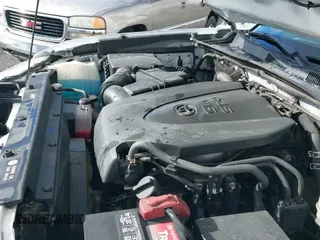 ✅ 2017 Toyota Tacoma SR5 • VIN: 3TMBZ5DN1HM010885 • Lot: 41787361. Listed on IAAI with 108,516 mi. Free auction sales archive from the USA and detailed vehicle history report at DreamBid. Image 20.