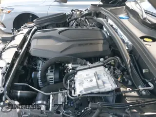 ✅ 2025 Porsche Macan • VIN: WP1AA2A54SLB05454 • Lot: 43041535. Listed on IAAI with 6,737 mi. Free auction sales archive from the USA and detailed vehicle history report at DreamBid. Image 25.