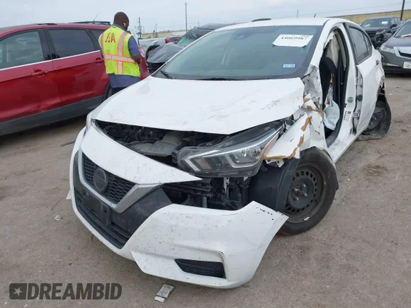 ✅ 2020 Nissan Versa S • VIN: 3N1CN8BV6LL801371 • Lot: 44069987. Wystawiony na IAAI z przebiegiem 137 237 mil. Bezpłatny archiwum sprzedaży aukcyjnych z USA i szczegółowy raport historii pojazdu na DreamBid. Zdjęcie 6.