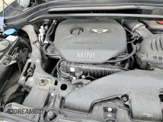 ✅ 2018 MINI Countryman Cooper • VIN: WMZYV5C39J3E82414 • Lot: 62664725. Wystawiony na Copart z przebiegiem 57 906 mil. Bezpłatny archiwum sprzedaży aukcyjnych z USA i szczegółowy raport historii pojazdu na DreamBid. Zdjęcie 13.