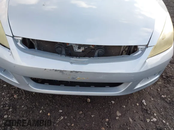 ✅ 2003 Honda Accord EX • VIN: 1HGCM55693A028519 • Lot: 43864498. Wystawiony na IAAI z przebiegiem Nie podano. Bezpłatny archiwum sprzedaży aukcyjnych z USA i szczegółowy raport historii pojazdu na DreamBid. Zdjęcie 6.