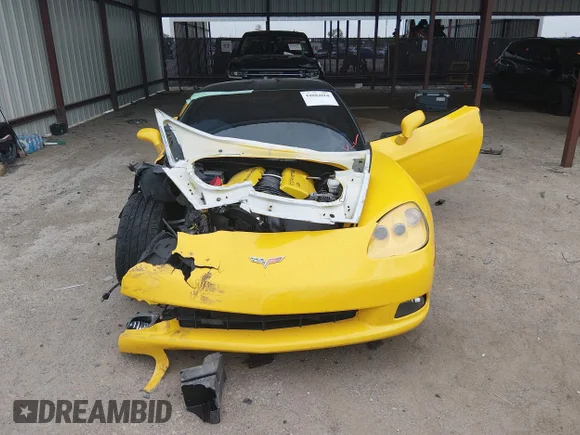 ✅ 2005 Chevrolet Corvette • VIN: 1G1YY24U355106773 • Лот: 44884868. Опубликован ранее на IAAI с пробегом Не указан. Бесплатный доступ к архиву аукционных продаж из США и подробный отчёт об истории автомобиля на DreamBid. Изображение 6.