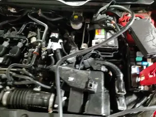 ✅ 2017 Honda Civic EX-L • VIN: 2HGFC3B77HH362560 • Lot: 93270055. Wystawiony na Copart z przebiegiem 79 005 mil. Bezpłatny archiwum sprzedaży aukcyjnych z USA i szczegółowy raport historii pojazdu na DreamBid. Zdjęcie 14.