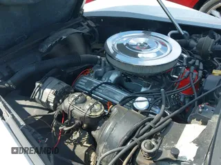 ✅ 1972 Chevrolet Corvette • VIN: 000001Z37KS501992 • Lot: 43140349. Wystawiony na IAAI z przebiegiem 45 196 mil. Bezpłatny archiwum sprzedaży aukcyjnych z USA i szczegółowy raport historii pojazdu na DreamBid. Zdjęcie 20.