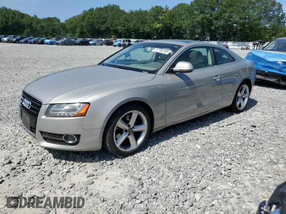 ✅ 2008 Audi A5 • VIN: WAUDK78T58A035705 • Лот: 67780165. Опубліковано раніше на Copart з пробігом 82 111 миль. Безкоштовний доступ до архіву аукціонних продажів зі США та докладний звіт про історію автомобіля на DreamBid. Зображення 1.