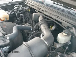 ✅ 2005 Ford Excursion Eddie Bauer • VIN: 1FMNU44L85EB52622 • Лот: 43825079. Опубликован ранее на IAAI с пробегом 226 490 миль. Бесплатный доступ к архиву аукционных продаж из США и подробный отчёт об истории автомобиля на DreamBid. Изображение 19.