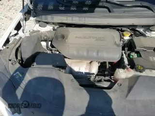 ✅ 2020 Jeep Cherokee Latitude • VIN: 1C4PJMCB3LD546854 • Lot: 71598855. Listed on Copart with 64,033 mi. Free auction sales archive from the USA and detailed vehicle history report at DreamBid. Image 14.