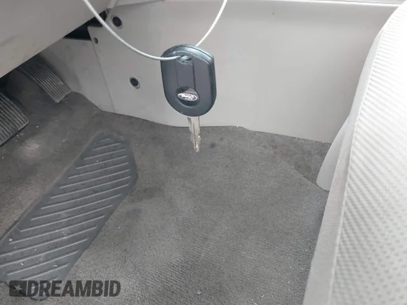 ✅ 2008 Ford Escape XLT • VIN: 1FMCU03Z98KE75976 • Lot: 44995847. Listed on IAAI with 95,085 mi. Free auction sales archive from the USA and detailed vehicle history report at DreamBid. Image 11.