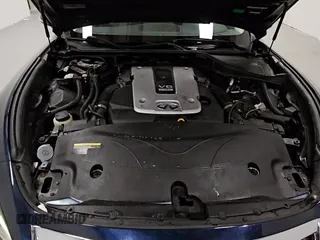 ✅ 2015 Infiniti Q70 • VIN: JN1BY1PR6FM831910 • Lot: 88753915. Listed on Copart with 170,932 mi. Free auction sales archive from the USA and detailed vehicle history report at DreamBid. Image 13.