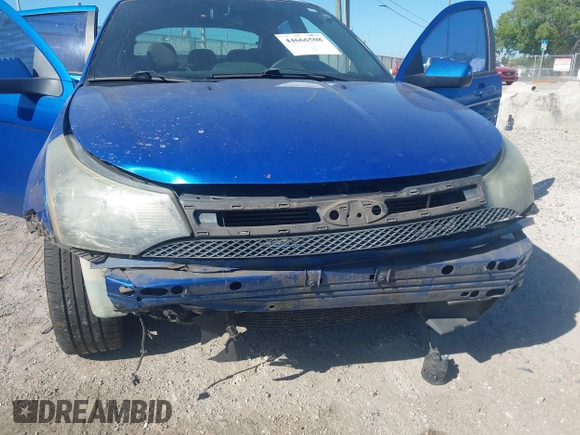 ✅ 2010 Ford Focus SES • VIN: 1FAHP3GN3AW223087 • Lot: 44666508. Wystawiony na IAAI z przebiegiem Nie podano. Bezpłatny archiwum sprzedaży aukcyjnych z USA i szczegółowy raport historii pojazdu na DreamBid. Zdjęcie 6.