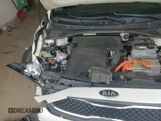 ✅ 2018 Kia Niro FE • VIN: KNDCB3LCXJ5157716 • Lot: 84223855. Listed on Copart with 146,344 mi. Free auction sales archive from the USA and detailed vehicle history report at DreamBid. Image 14.