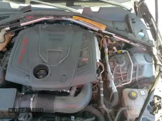 ✅ 2017 Alfa Romeo Giulia • VIN: ZARFAEBNXH7548755 • Lot: 81811855. Wystawiony na Copart z przebiegiem 81 703 mil. Bezpłatny archiwum sprzedaży aukcyjnych z USA i szczegółowy raport historii pojazdu na DreamBid. Zdjęcie 13.