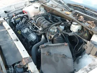 ✅ 2004 Buick LeSabre Limited • VIN: 1G4HR54K84U240618 • Lot: 43781187. Wystawiony na IAAI z przebiegiem 100 789 mil. Bezpłatny archiwum sprzedaży aukcyjnych z USA i szczegółowy raport historii pojazdu na DreamBid. Zdjęcie 12.