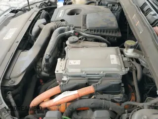 ✅ 2018 Ford Fusion SE • VIN: 3FA6P0LU1JR235017 • Lot: 43365139. Wystawiony na IAAI z przebiegiem 110 369 mil. Bezpłatny archiwum sprzedaży aukcyjnych z USA i szczegółowy raport historii pojazdu na DreamBid. Zdjęcie 19.