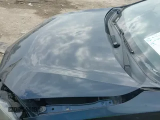 ✅ 2018 Toyota Corolla SE • VIN: 5YFBURHEXJP837458 • Lot: 43258690. Listed on IAAI with 128,101 mi. Free auction sales archive from the USA and detailed vehicle history report at DreamBid. Image 19.