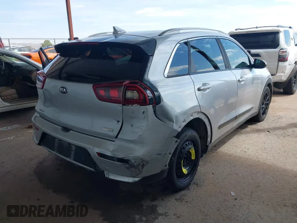 ✅ 2019 Kia Niro LX • VIN: KNDCB3LC2K5259304 • Лот: 43147152. Опубліковано раніше на IAAI з пробігом 86 221 миль. Безкоштовний доступ до архіву аукціонних продажів зі США та докладний звіт про історію автомобіля на DreamBid. Зображення 4.