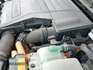 ✅ 2017 Kia Niro Touring • VIN: KNDCE3LC8H5047958 • Lot: 42589635. Listed on IAAI with 139,239 mi. Free auction sales archive from the USA and detailed vehicle history report at DreamBid. Image 19.