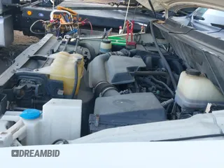 ✅ 2014 Nissan NV Cargo SV • VIN: 1N6BF0LY0EN100843 • Lot: 41543145. Listed on IAAI with 180,388 mi. Free auction sales archive from the USA and detailed vehicle history report at DreamBid. Image 20.