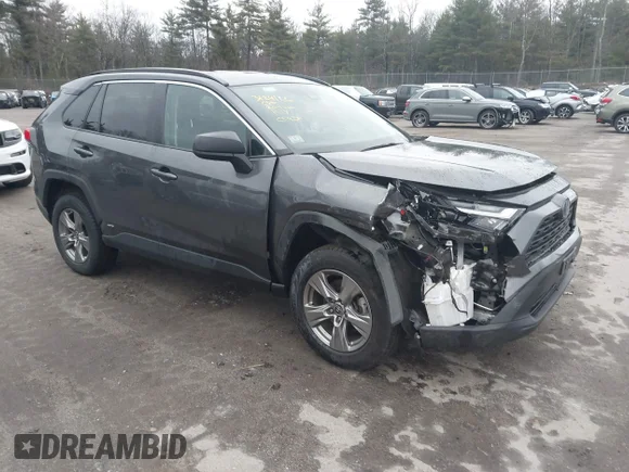 ✅ 2024 Toyota RAV4 Hybrid LE • VIN: 4T3LWRFVXRU125244 • Lot: 44717935. Wystawiony na IAAI z przebiegiem 33 914 mil. Bezpłatny archiwum sprzedaży aukcyjnych z USA i szczegółowy raport historii pojazdu na DreamBid. Zdjęcie 1.