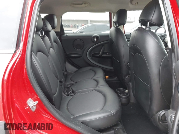 ✅ 2015 MINI Countryman S • VIN: WMWZC3C50FWT06612 • Lot: 44833343. Wystawiony na IAAI z przebiegiem 64 033 mil. Bezpłatny archiwum sprzedaży aukcyjnych z USA i szczegółowy raport historii pojazdu na DreamBid. Zdjęcie 8.