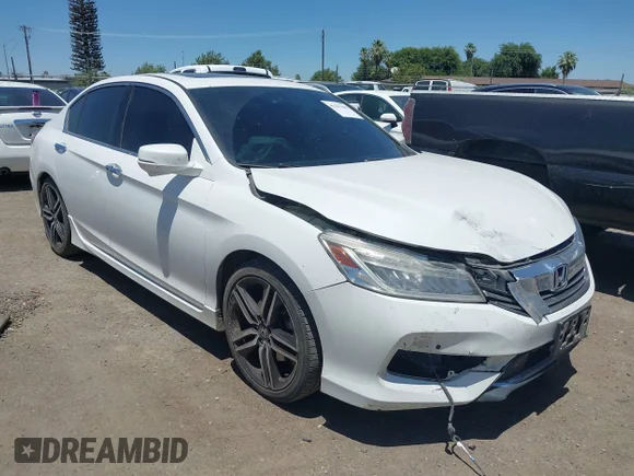 ✅ 2017 Honda Accord Touring • VIN: 1HGCR3F94HA043757 • Лот: 45367669. Опубліковано раніше на IAAI з пробігом 100 411 миль. Безкоштовний доступ до архіву аукціонних продажів зі США та докладний звіт про історію автомобіля на DreamBid. Зображення 1.