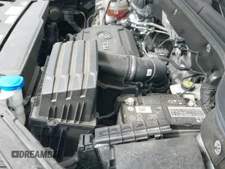 ✅ 2023 Volkswagen Atlas SE • VIN: 1V2KP2CA3PC526960 • Lot: 41728525. Listed on IAAI with 40,767 mi. Free auction sales archive from the USA and detailed vehicle history report at DreamBid. Image 19.