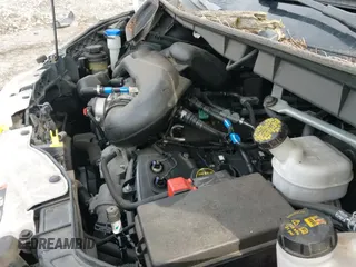 ✅ 2017 Ford Transit XL • VIN: 1FMZK1CMXHKA57730 • Lot: 41835172. Wystawiony na IAAI z przebiegiem 6 791 mil. Bezpłatny archiwum sprzedaży aukcyjnych z USA i szczegółowy raport historii pojazdu na DreamBid. Zdjęcie 19.