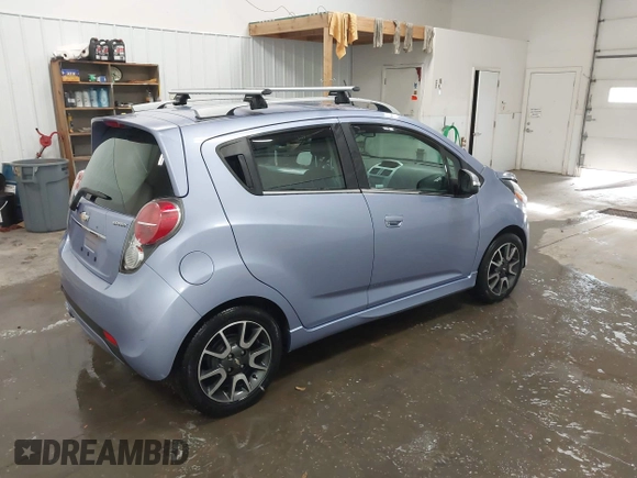 ✅ 2015 Chevrolet Spark LT • VIN: KL8CF6S97FC710572 • Lot: 43790063. Wystawiony na IAAI z przebiegiem 101 299 mil. Bezpłatny archiwum sprzedaży aukcyjnych z USA i szczegółowy raport historii pojazdu na DreamBid. Zdjęcie 4.