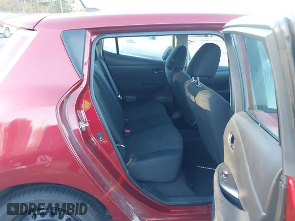 ✅ 2015 Nissan LEAF SL • VIN: 1N4AZ0CP0FC327577 • Лот: 43935795. Опубліковано раніше на IAAI з пробігом 79 774 миль. Безкоштовний доступ до архіву аукціонних продажів зі США та докладний звіт про історію автомобіля на DreamBid. Зображення 8.
