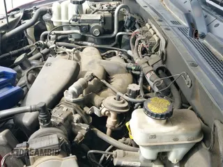 ✅ 2006 Ford Escape XLT • VIN: 1FMYU03136KD09448 • Lot: 42578120. Wystawiony na IAAI z przebiegiem 235 521 mil. Bezpłatny archiwum sprzedaży aukcyjnych z USA i szczegółowy raport historii pojazdu na DreamBid. Zdjęcie 13.