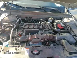 ✅ 2019 Honda Accord EX • VIN: 1HGCV1F47KA077297 • Lot: 91529925. Listed on Copart with 76,345 mi. Free auction sales archive from the USA and detailed vehicle history report at DreamBid. Image 13.