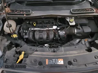 ✅ 2019 Ford Escape S • VIN: 1FMCU0F7XKUB00202 • Lot: 90332365. Listed on Copart with 92,646 mi. Free auction sales archive from the USA and detailed vehicle history report at DreamBid. Image 14.