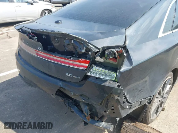 ✅ 2015 Lincoln MKZ • VIN: 3LN6L2G96FR600396 • Лот: 44701016. Опубліковано раніше на IAAI з пробігом 177 519 миль. Безкоштовний доступ до архіву аукціонних продажів зі США та докладний звіт про історію автомобіля на DreamBid. Зображення 6.