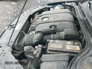 ✅ 2011 Volkswagen Jetta SE • VIN: 3VWDZ7AJ1BM011593 • Lot: 43059066. Listed on IAAI with 145,578 mi. Free auction sales archive from the USA and detailed vehicle history report at DreamBid. Image 19.